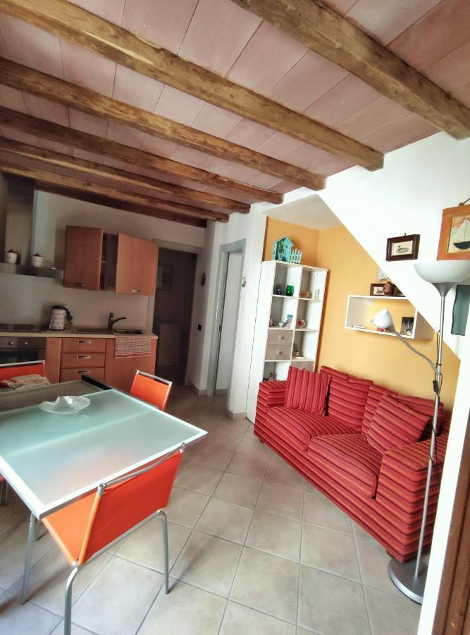 Il Gabbiano Apartment Корнилья Экстерьер фото